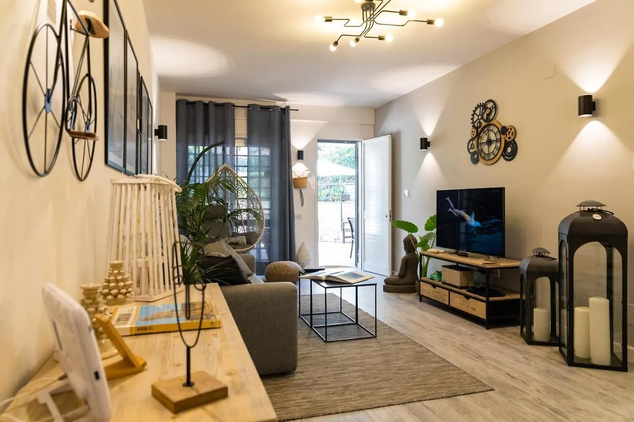 Mondello Good Vibes Apartment 0*,  Italia